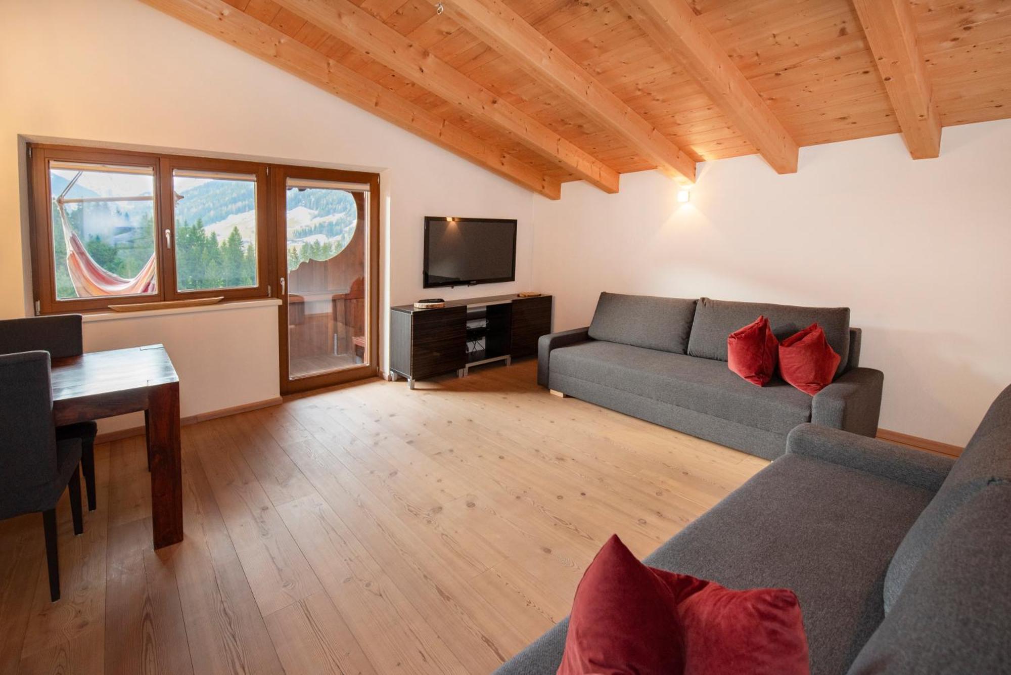 Natural Deluxe Apartments Алпбах Екстериор снимка