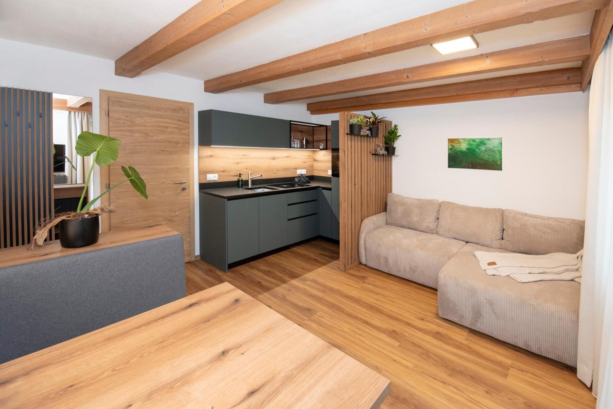 Natural Deluxe Apartments Алпбах Екстериор снимка