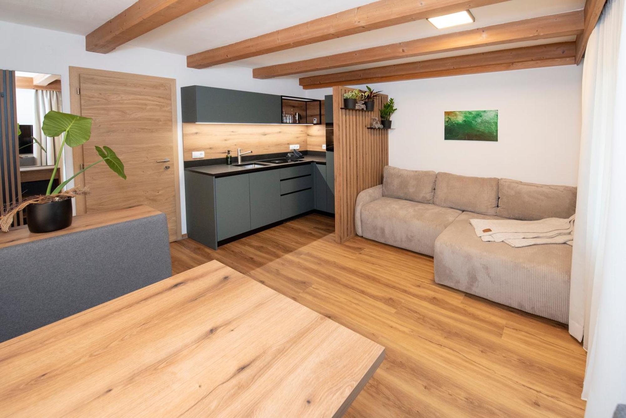 Natural Deluxe Apartments Алпбах Екстериор снимка
