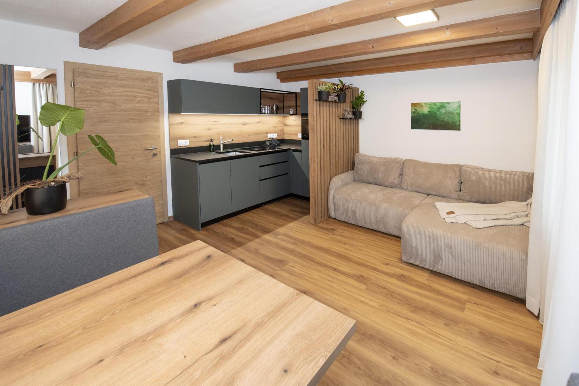 Natural Deluxe Apartments Алпбах Екстериор снимка