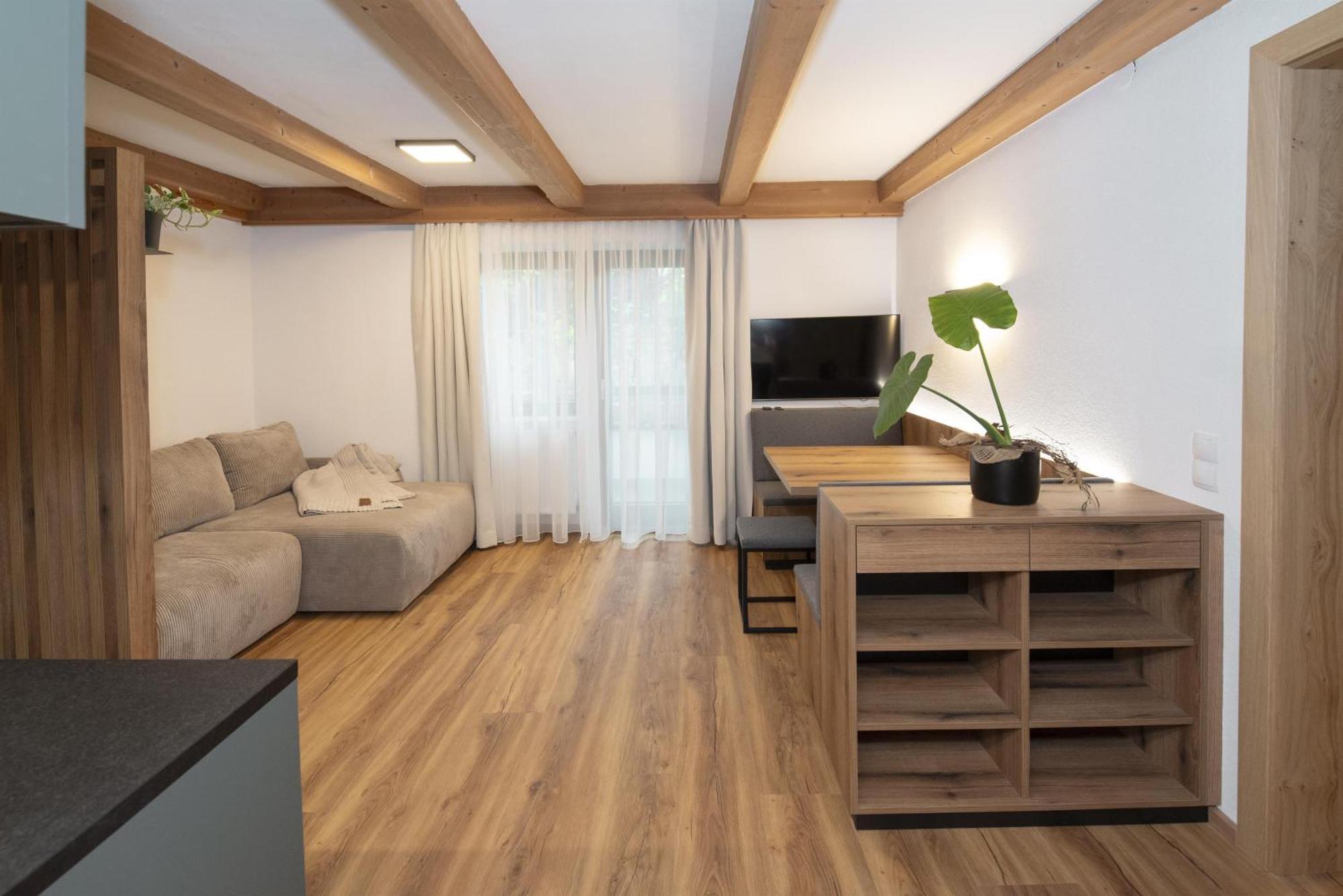 Natural Deluxe Apartments Алпбах Екстериор снимка